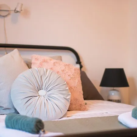 Flowers Daire Krk Town