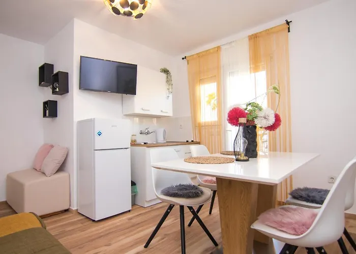 Appartement Flowers - Heated Pool Near