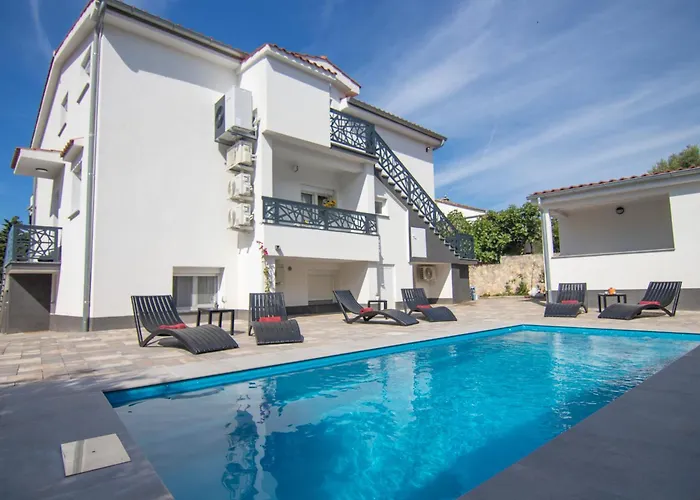 Appartement Flowers - Heated Pool Near Krk Town